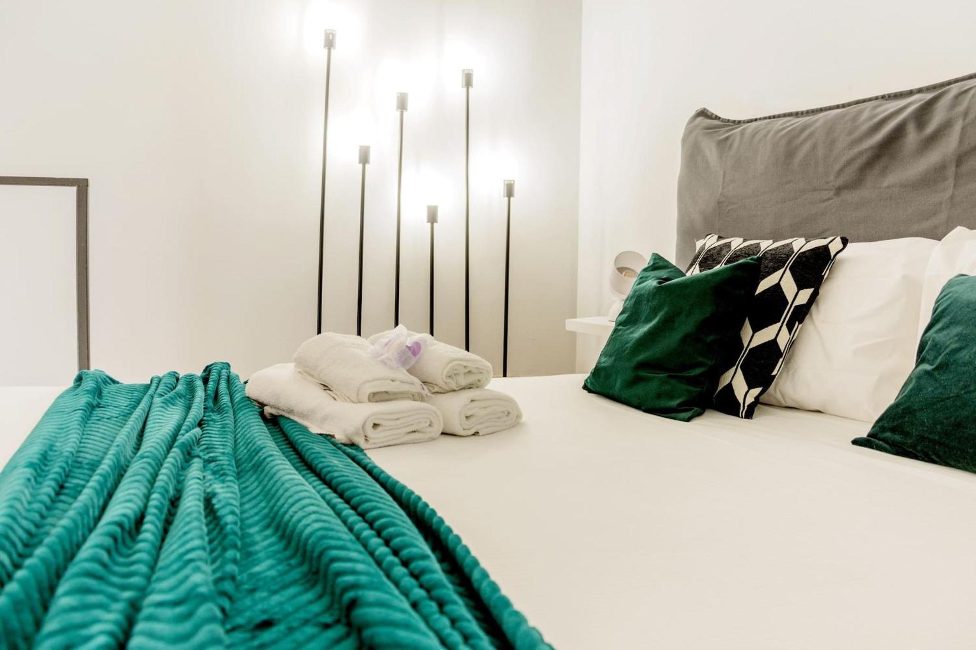 Lovely Apartments In The Hearth Of Brera By Rentopolis มิลาน ภายนอก รูปภาพ